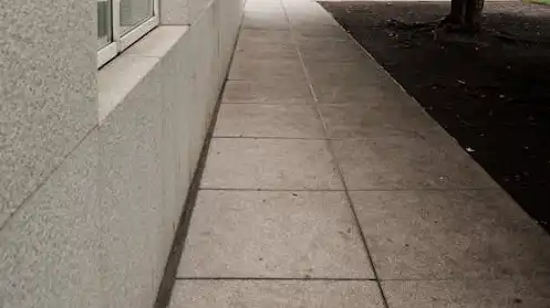 Concrete sidewalk installation in Seattle